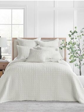⭐️Levtex Home Mills Waffle Queen Bedspread Set w/2 Pillow Shams-Pre-Washed-Cream